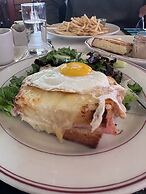 The Inn at Tacaro Estate