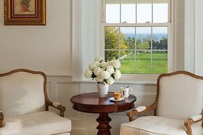 The Inn at Tacaro Estate