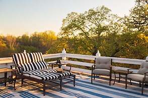 The Inn at Tacaro Estate