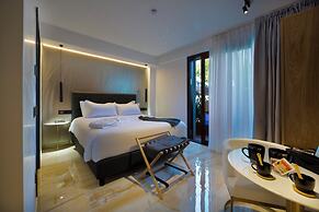 BOUTIQUE HOTEL SIRMIONE