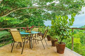 Colores del Viento Villa Breathtaking Ocean Views