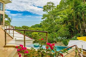 Colores del Viento Villa Breathtaking Ocean Views