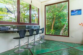 Colores del Viento Villa Breathtaking Ocean Views