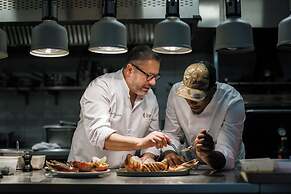 Hotel Indigo Bordeaux Centre Chartrons by IHG