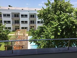 9 Bahias Condos