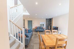 No 2 The Coach House