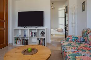 Ascuri Apartment by Estia