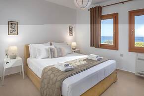 Ascuri Apartment by Estia