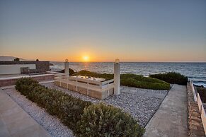 Ascuri Apartment by Estia