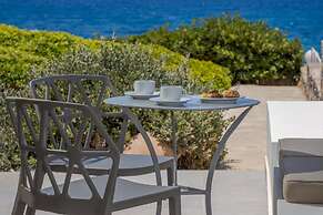 Ascuri Apartment by Estia