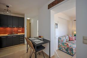 Ascuri Apartment by Estia