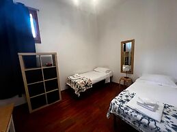 Corso 13 in Firenze With 3 Bedrooms and 2 Bathrooms