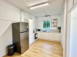 Townsville Suites