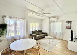 Townsville Suites