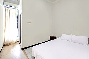 OYO 92750 Motel Langko