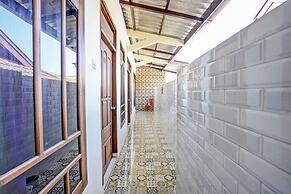 OYO Life 92785 Wisma Trubus  Syariah
