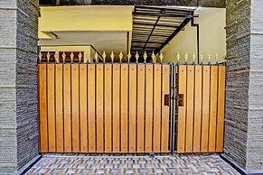 OYO Life 92785 Wisma Trubus  Syariah