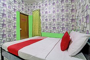 OYO 92759 Penginapan Piji Kembar