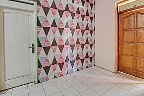 OYO 92759 Penginapan Piji Kembar