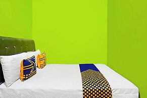 SPOT ON 92786 Homestay Barokah