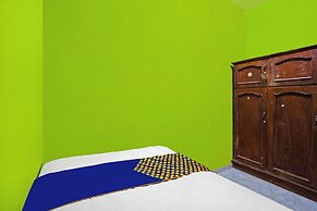 SPOT ON 92786 Homestay Barokah