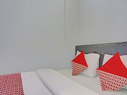 Capital O 92765 J&b Smart Sentul