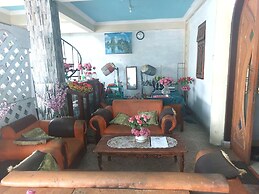 SPOT ON 92776 Panorama House Near Lokon Camping Ground