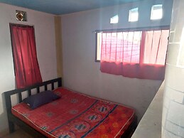 SPOT ON 92776 Panorama House Near Lokon Camping Ground