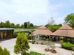 Aura Park Resort