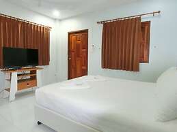 Aura Park Resort