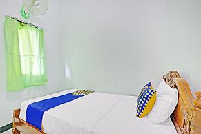 SPOT ON 90760 Homestay Al Madina Syariah