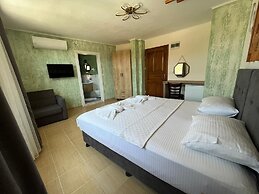 Akar Butik Otel Gökçeada