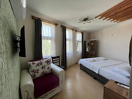 Akar Butik Otel Gökçeada