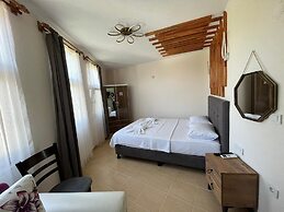 Akar Butik Otel Gökçeada