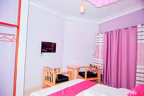 WestWay Luxury Suites