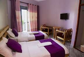 WestWay Luxury Suites