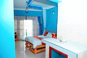 WestWay Luxury Suites