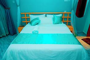 WestWay Luxury Suites