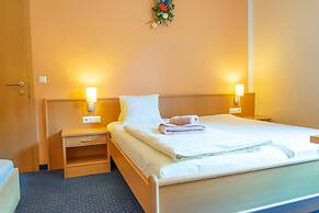 Strandhotel Burgstaller