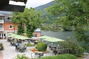 Strandhotel Burgstaller