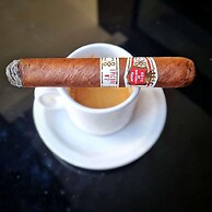 Pierhouse Hotel in Gouvia