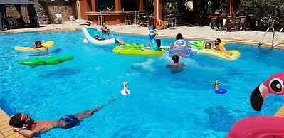 Pierhouse Hotel in Gouvia