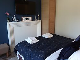 Pierhouse Hotel in Gouvia