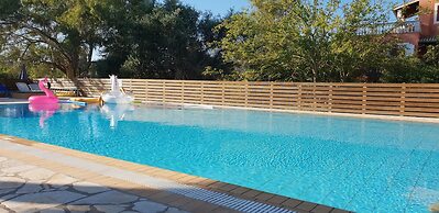 Pierhouse Hotel in Gouvia