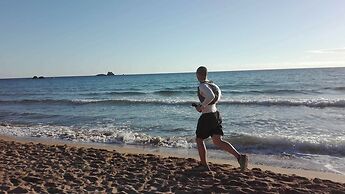 Pierhouse Hotel in Gouvia