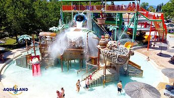 Pierhouse Hotel in Gouvia