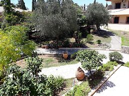 Pierhouse Hotel in Gouvia