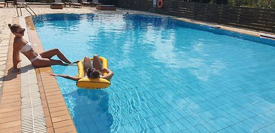 Pierhouse Hotel in Gouvia