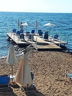 Pierhouse Hotel in Gouvia