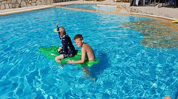 Pierhouse Hotel in Gouvia